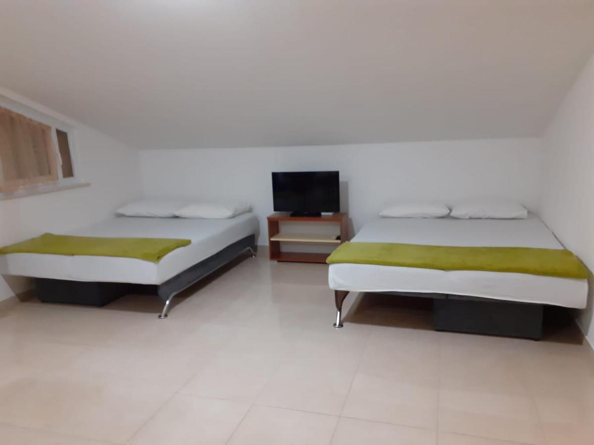 Apartmani Ruza Novalja Extérieur photo