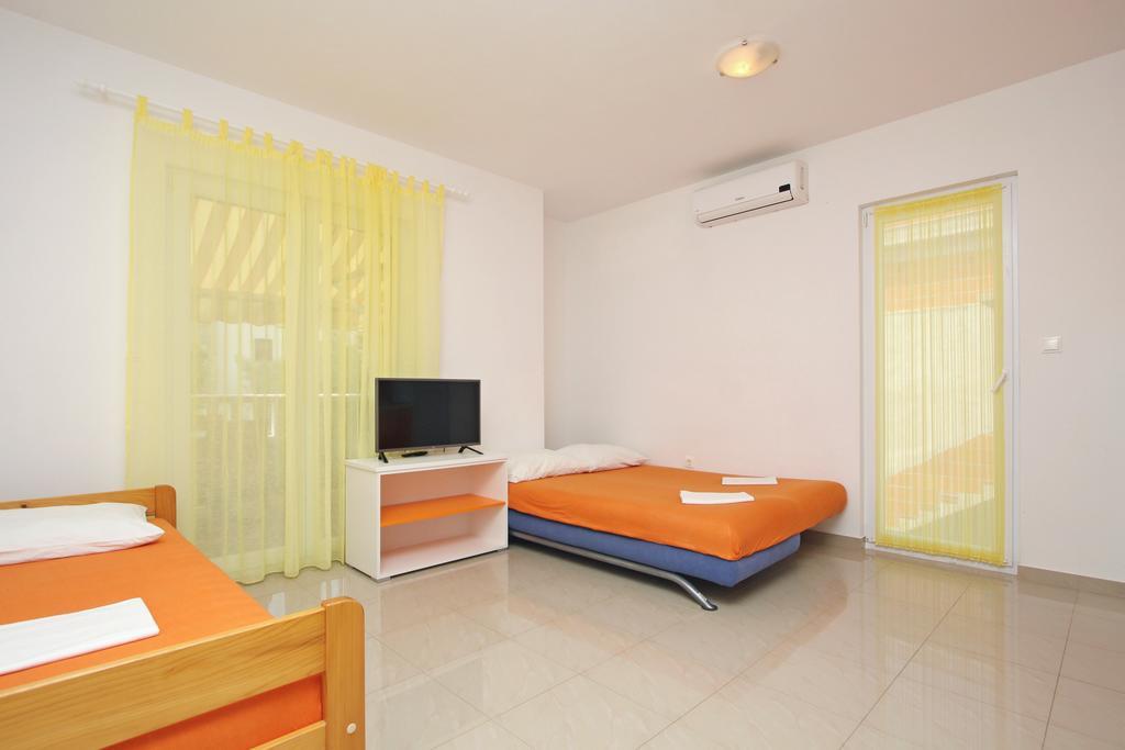 Apartmani Ruza Novalja Extérieur photo