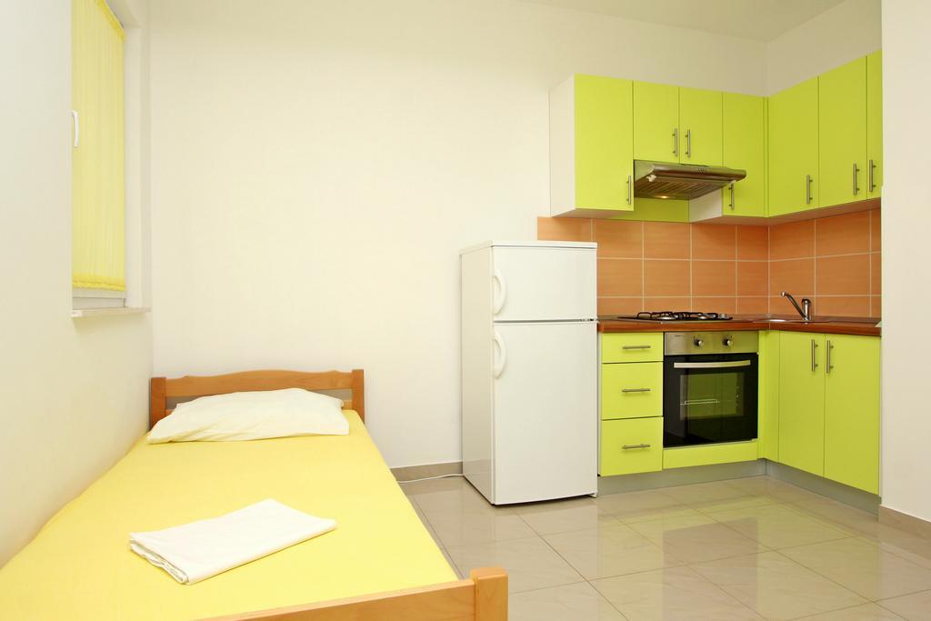 Apartmani Ruza Novalja Extérieur photo