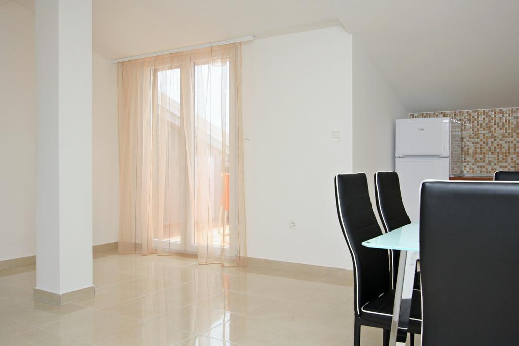 Apartmani Ruza Novalja Extérieur photo