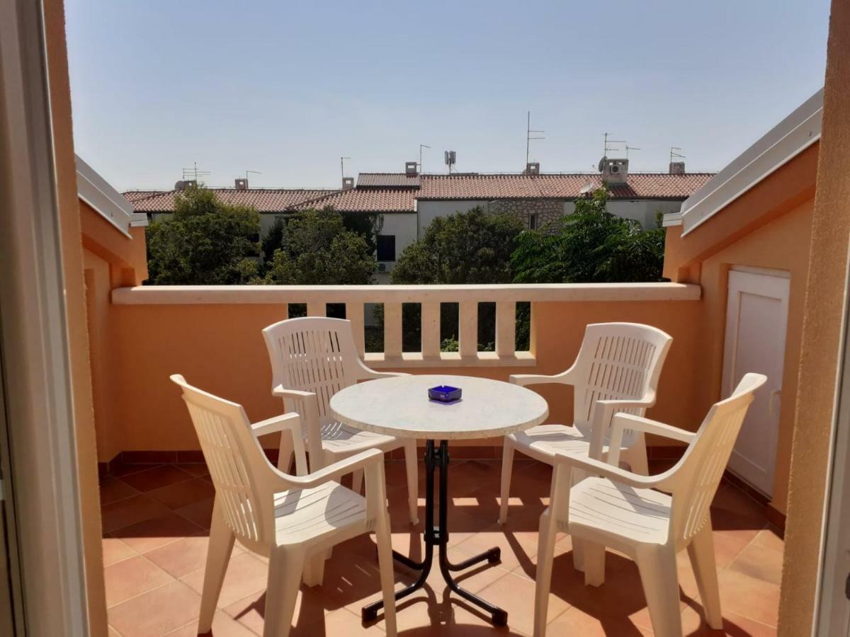 Apartmani Ruza Novalja Extérieur photo