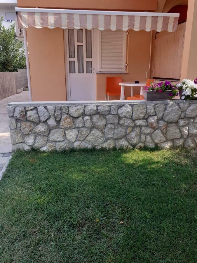 Apartmani Ruza Novalja Extérieur photo